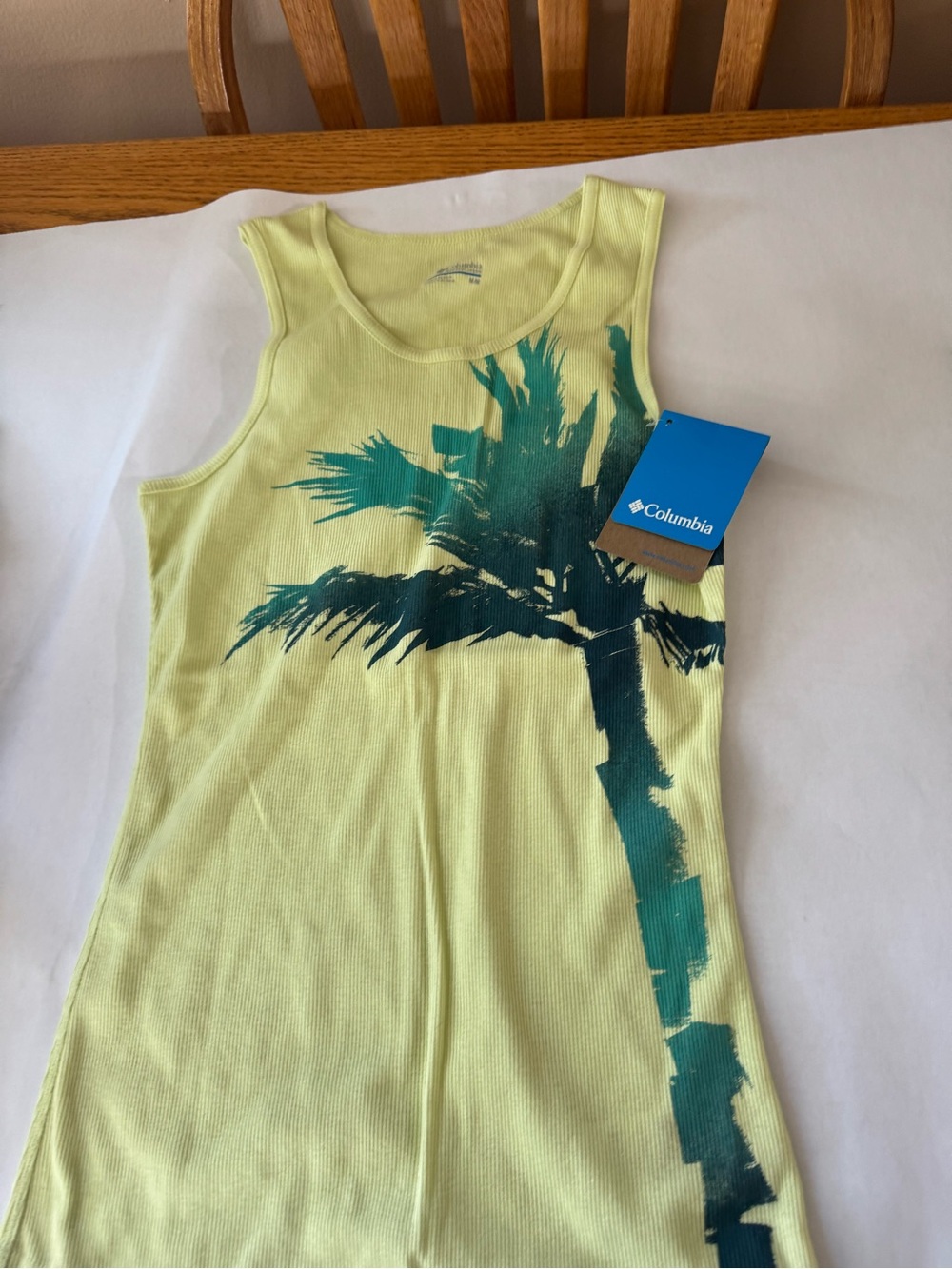 Columbia palmy Tree Palm Print Ribbed Tank Top in Light lime green and Teal Sz M
